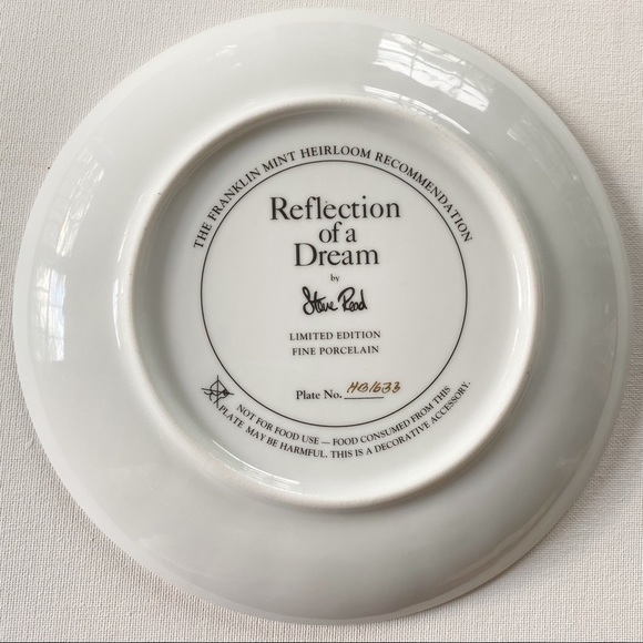 Cinderella Collector Plate Reflection of a Dream - Picture 6 of 6